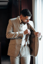 Laden Sie das Bild in den Galerie-Viewer, Digel Vintage Anzug-Sakko beige
